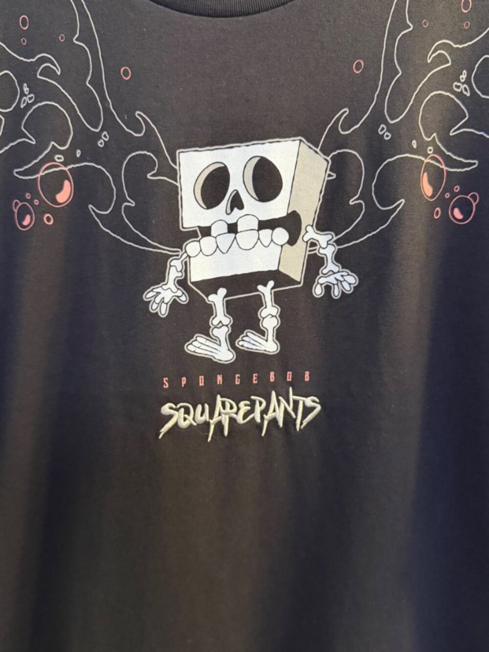 Nickelodeon SpongeBob SquarePants Skeleton Metal Graphic T-Shirt Black Large NWT - Picture 4 of 11